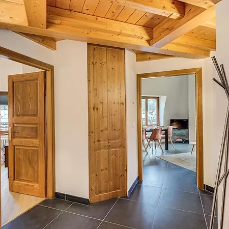 Apartment Alpes V - Alpes Travel - Central Chamonix - Sleeps 5 Exterior foto